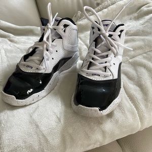 Nike Air Jordan Boys 1Y  B'loyal Gs Basketball Shoes Sneakers